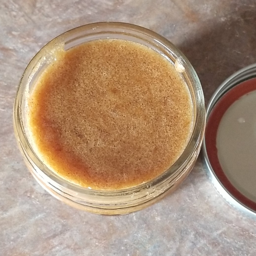 Homemade Banana Scrub - Picture 2 of 2